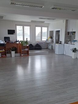 Ponúkame na prenájom kancelárske priestory v centre mesta: 1