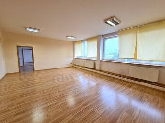 Ponúkame na prenájom kancelárske priestory v centre mesta: 1