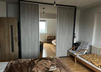 Ponúkame na predaj rodinný dom v obci Štitáre vzdialenom od 