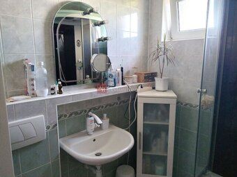 Exkluzívne ! ! !
AstonReal ponúka na predaj 4 izbový Zariade