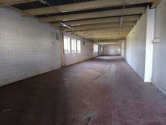 🏭 Na prenájom: Praktický sklad / dielňa – 100 m², Levice
Hľa