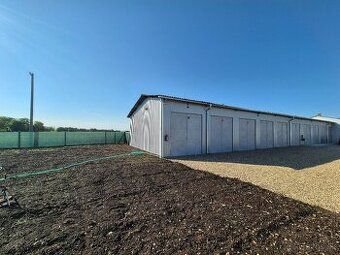 🏭 Na prenájom: Praktický sklad / dielňa – 100 m², Levice
Hľa