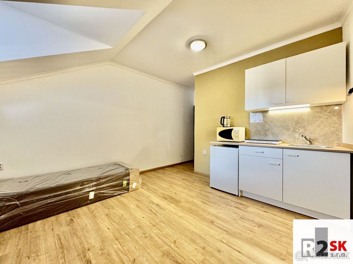 ‼️✳️ Prenajmeme garsónový byt, Žilina - centrum, LEN V R2 SK