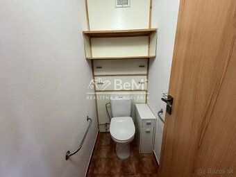 Typ: Rodinný dom Ulica: Rázusova Obec: Námestovo
400-125-MOV