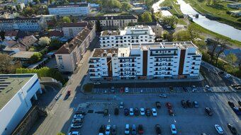 Hľadáte bývanie, ktoré spája modernú architektúru, kvalitné 