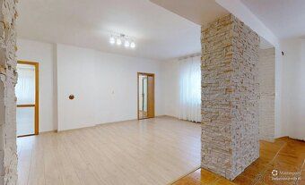 PROXAM reality exkluzívne ponúka na predaj priestranný rodin