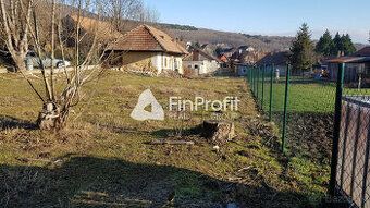 Ponúkame na predaj pekný pozemok v novovznikajúcej lokalite 