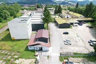 Hladam spevnenu plochu,pre možnost umiestnenia namorneho kon