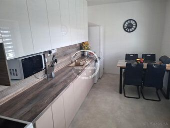 NA PREDAJ 5-izbový rodinný dom v Pruskom – možnosť dvoch byt