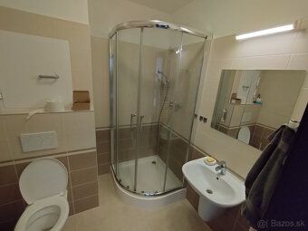 Ponúkame na prenájom garsónku s plochou 30 m2 s balkónom, na