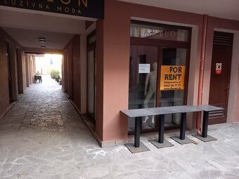 Prenajmeme nebytový priestor 61 m2 na prevádzku služieb, kan