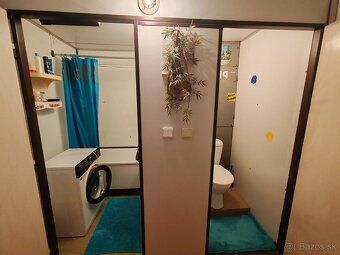*Predam svetly 4-izbovy byt s balkonom 83m2 Petrzalka, lokal
