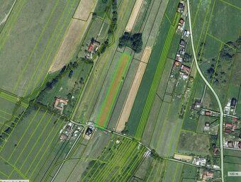 Predám stavebný pozemok o výmere 1600m2. Nachádza sa v Detve