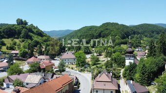 Ponúkame na predaj výnimočný, 125-ročný tradičný tajovský do