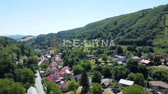 Ponúkame na predaj výnimočný, 125-ročný tradičný tajovský do