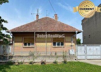 Rodinný dom s rozlohou 120 m2 na úplne rovinatom pozemku s r