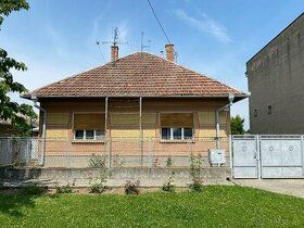Rodinný dom s rozlohou 120 m2 na úplne rovinatom pozemku s r