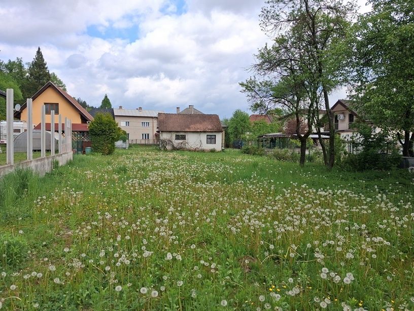 ADM real ponúka exkluzívne na predaj slnečný pozemok na výst