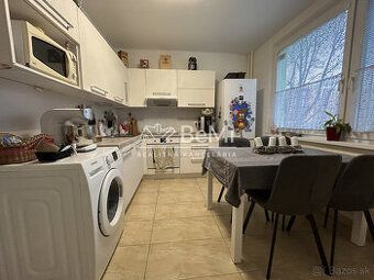 Ponúkame na predaj 2-izbový byt s výmerou 63,88 m², ktorý sa