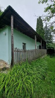 REALITY PROGRES, s.r.o. PONÚKA MALÝ RODINNÝ DOM na pozemku 2