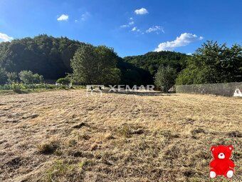 XEMAR ( alebo 0905 570 553 ) predáva kúzelnú chalupu na polo