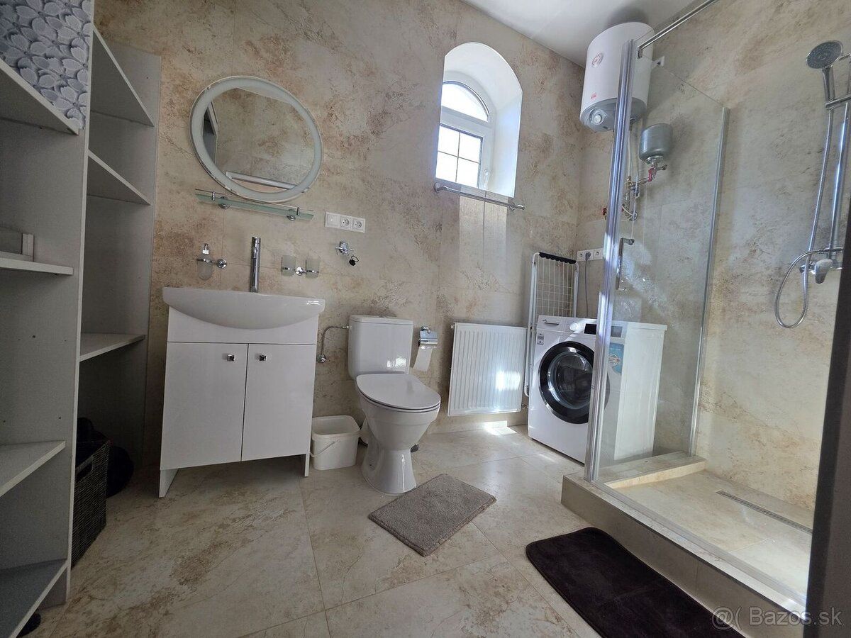 EXKLUZÍVNE IBA U NÁS! Realitná kancelária RE/MAX Vám ponúka 