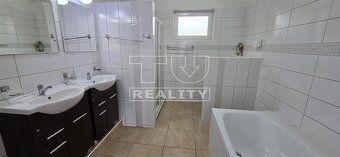 TUreality Vám exkluzívne ponúka na predaj tento krásny a pri