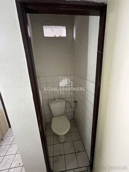 Typ: Sklad Ulica: Dolné Krškany Mestská časť: Dolné Krškany 