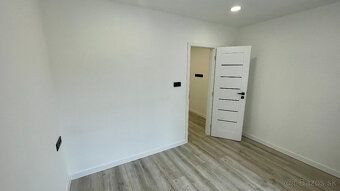 Virtuálna prehliadka: https://realitydream.sk/listing/2-izbo
