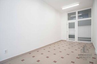 Moderné Reality ponúka na prenájom kanceláriu v centre mesta