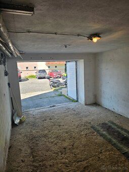 Ponúkam do dlhodobého prenájmu garáž, priestrannú cca 24 m2 