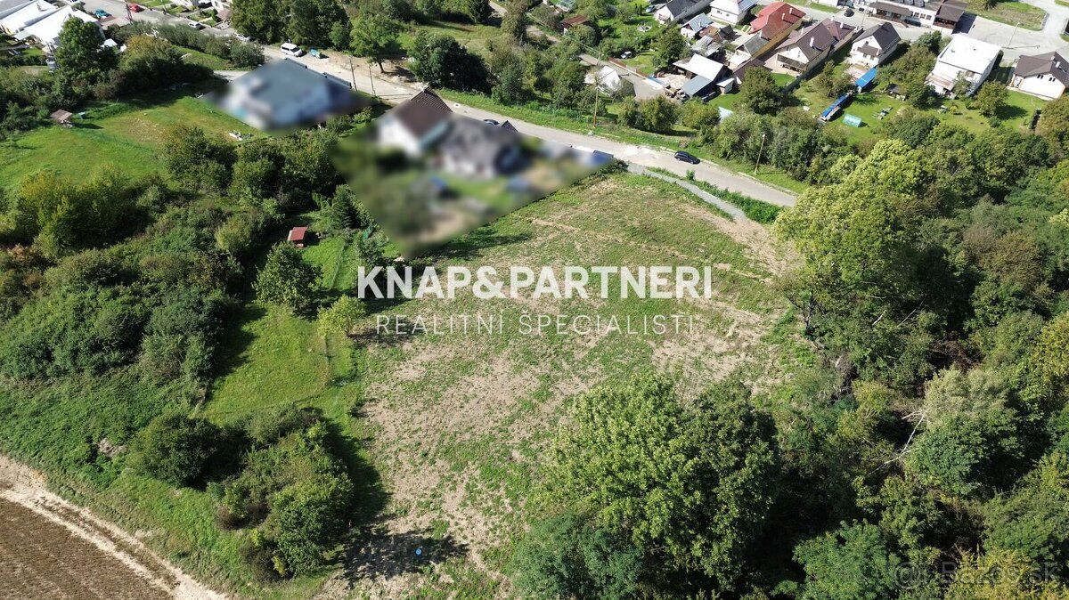 Ponúkame na predaj pozemok s výmerou 1070 m2 v meste Hanušov