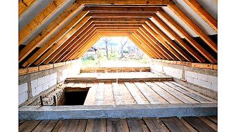 Typ: Rodinný dom Obec: Malá Čausa
Kancelária Realitné Očko V