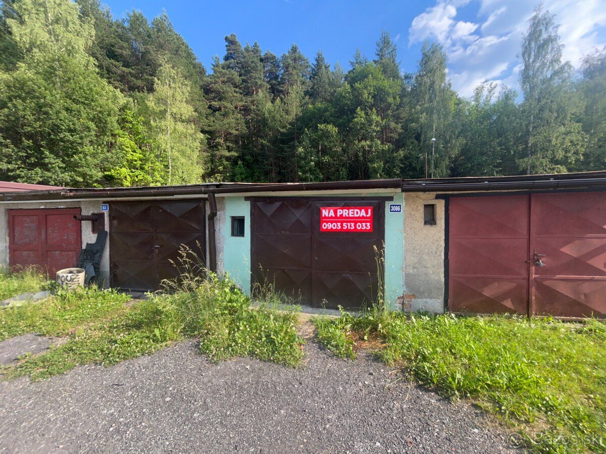 🏠 Na predaj: dvojgaráž – Svit, lokalita pri Kolibe
Ponúkame 