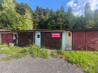 🏠 Na predaj: dvojgaráž – Svit, lokalita pri Kolibe
Ponúkame 