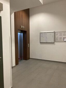 Typ: 1-izbový byt Ulica: Nevädzová Obec: Bratislava-Ružinov
