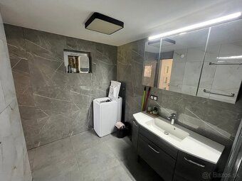Ponúkame na dlhodobý (min na 2 mesiace) prenájom (500€ + ene