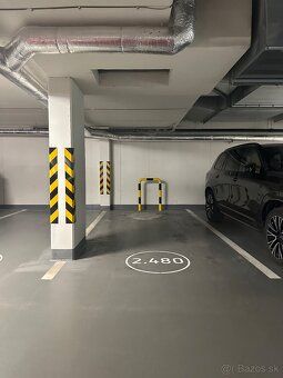 Ponúkam na prenájom parkovacie státie v podzemnej garáži pro