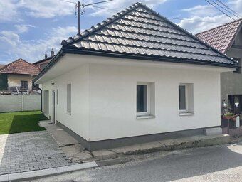 Reality EGYPS ponúka na predaj menší 2-izbový rodinný dom po