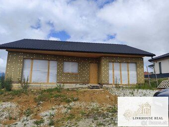 Linkhouse real s.r.o na predaj RD -drevodom v Rožnave 220M2 