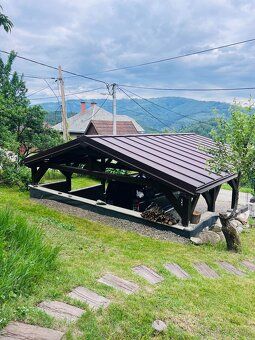 We rent out a 1 bedroom apartment in a family house in the picturesque village of Bravacovo, Piešt'any.