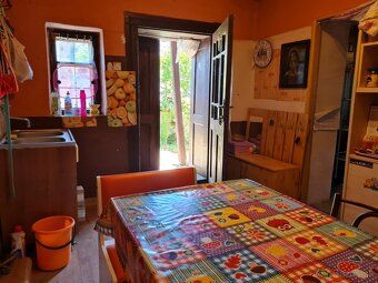 Real Estate Agency Nataly offers you exclusively in the picturesque village of Hrušov interesting properties.
