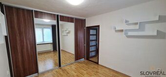 SLOVREAL offers for sale a completely renovated 3-room apartment