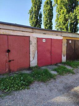 Na predaj garáž ťahanovce ulica Pekinská.
rozloha 18 m2 poze