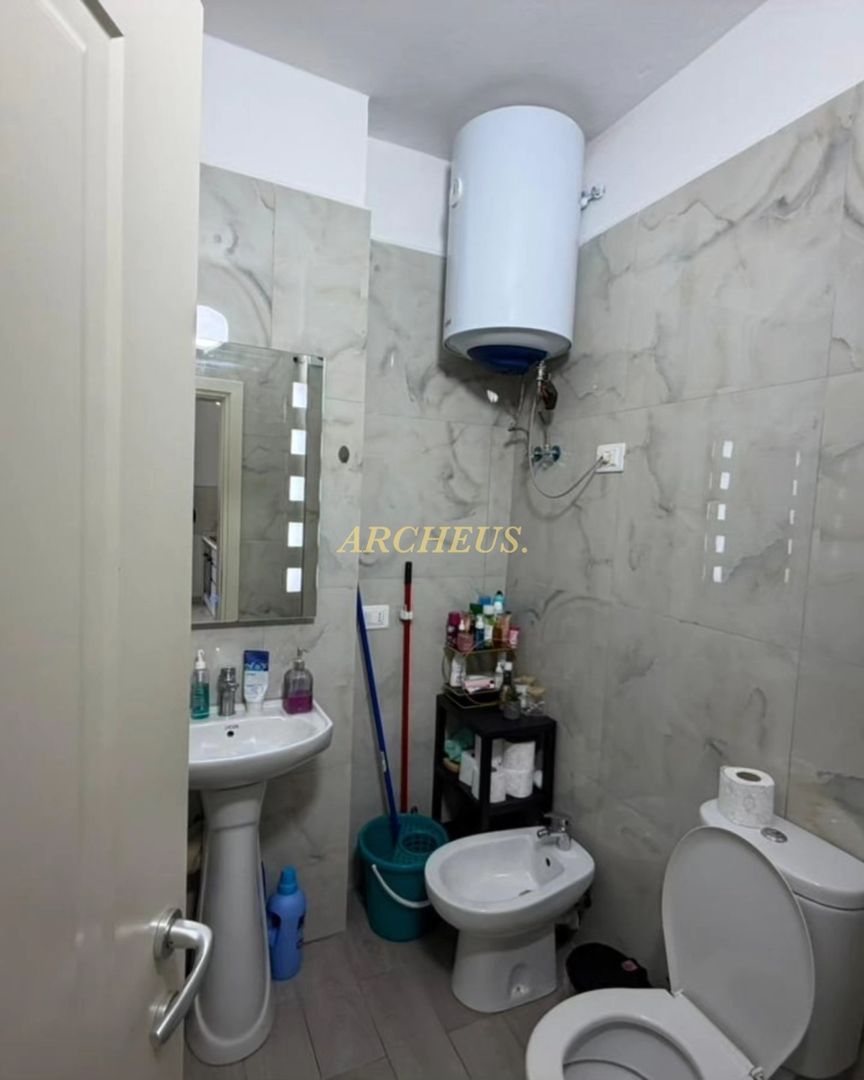🏡 Štúdiový 2-izbový apartmán s balkónom – Drač (Golem), Albá
