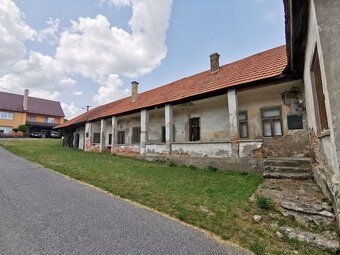 Spoločnosť U9 a.s. Vám ponúka starší ale výmerou 307m2 veľko