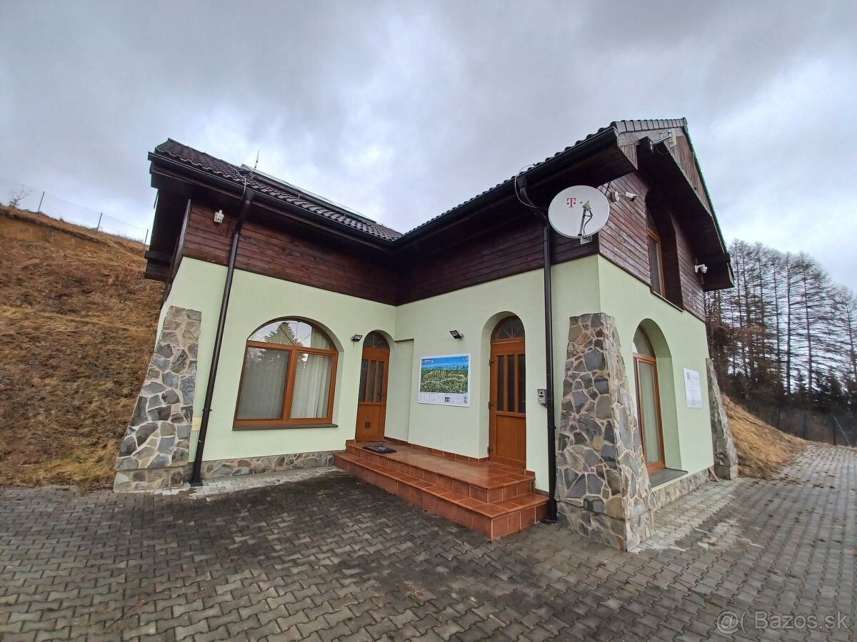 Predmetom dražby sú nižšie uvedené stavby, ktoré sa nachádza