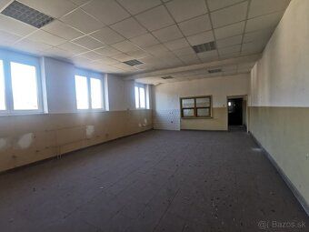 Spoločnosť U9, a.s. ponúka na predaj výrobno - skladovací ar