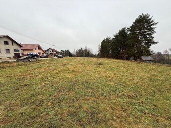 V zastúpení klienta ponúkame na predaj šesť murovaných 4-izb