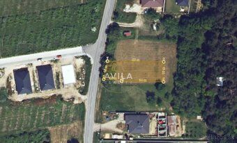 Sme AVILA. Už roky spájame ľudí s ich novým domovom. Zavolaj